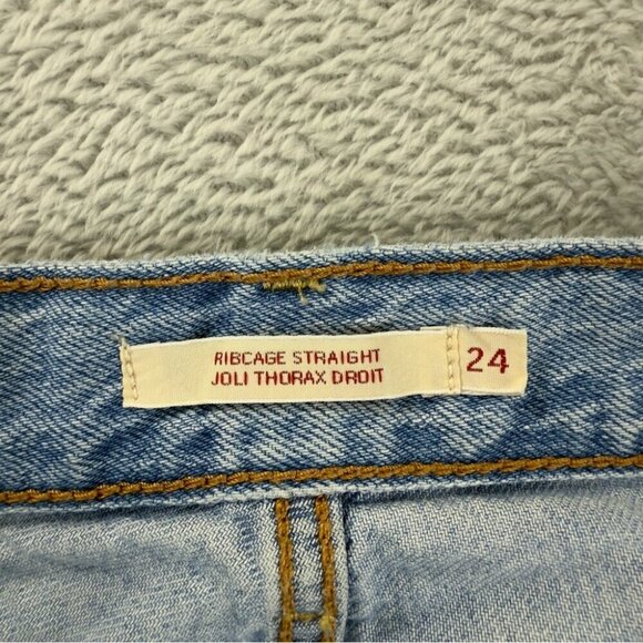 Levi's Jeans Women's Sz 25x25 Ribcage Straight Button Fly Light Blue Flare Denim - Picture 2 of 16